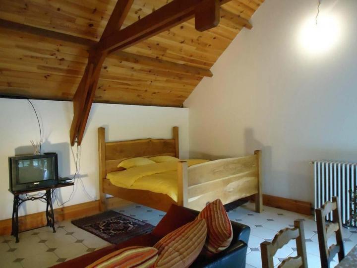 Reception room Crouy-sur-Ourcq