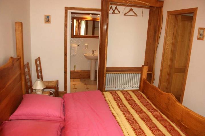 Reception room Crouy-sur-Ourcq