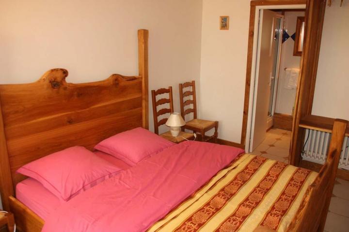 Reception room Crouy-sur-Ourcq